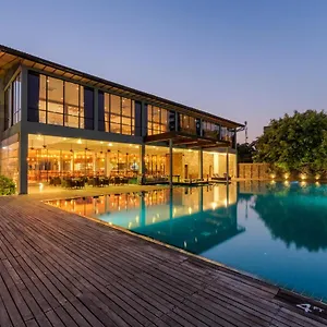 Regenta Arie Lagoon Hotell