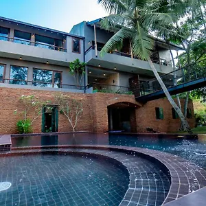 Ayur Ayur & Ayurveda Retreat Resort